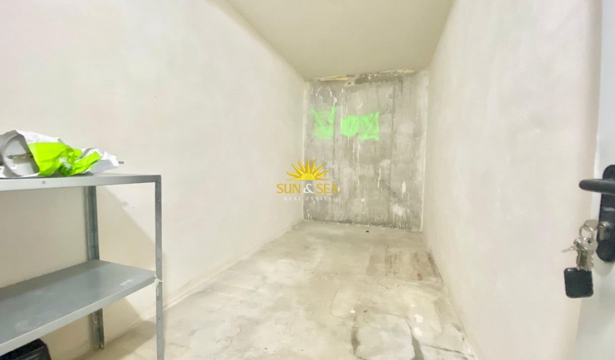 3 sypialnia Penthouse do wynajęcia w San Vicente / Sant Vicent del Raspeig z basenem garażem - 1 200 € (Ref: 10021392)
