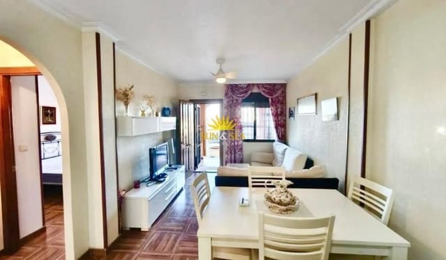 2 bedroom Townhouse for rent in Parque Acuático - Sector 25, Torrevieja - € 1,000 (Ref: 10021393)
