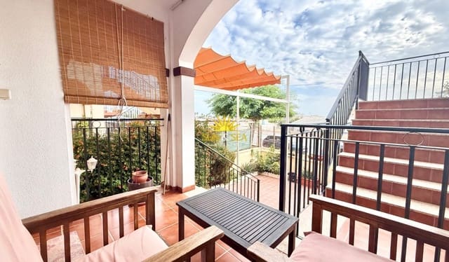 2 soverom Hus til leie i Parque Acuático - Sector 25, Torrevieja med svømmebasseng - € 900 (Ref: 10021393)