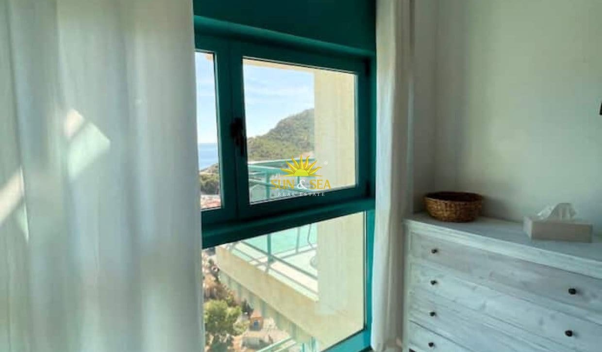 1 makuuhuone Huoneisto vuokrattavana paikassa La Villajoyosa / Vila Joiosa mukana uima-altaan - 950 € (Ref: 10021394)