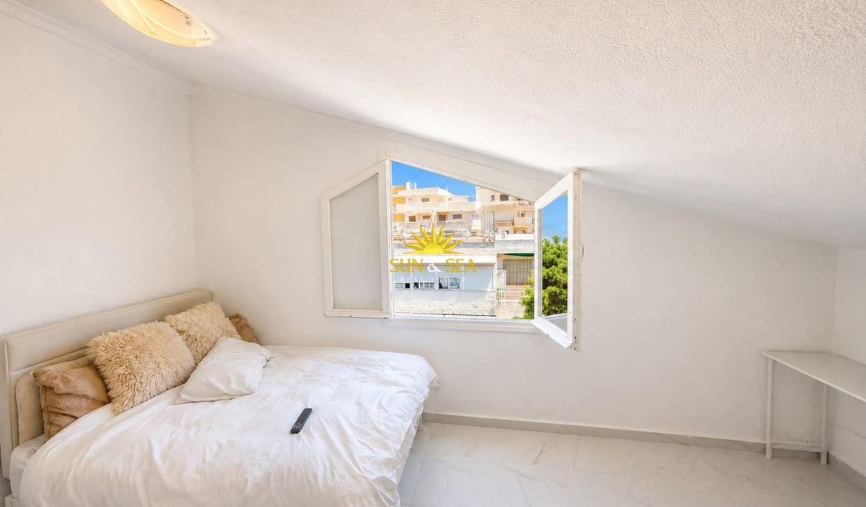 2 slaapkamer Bungalow te koop in Torrevieja - € 99.900 (Ref: 10021638)