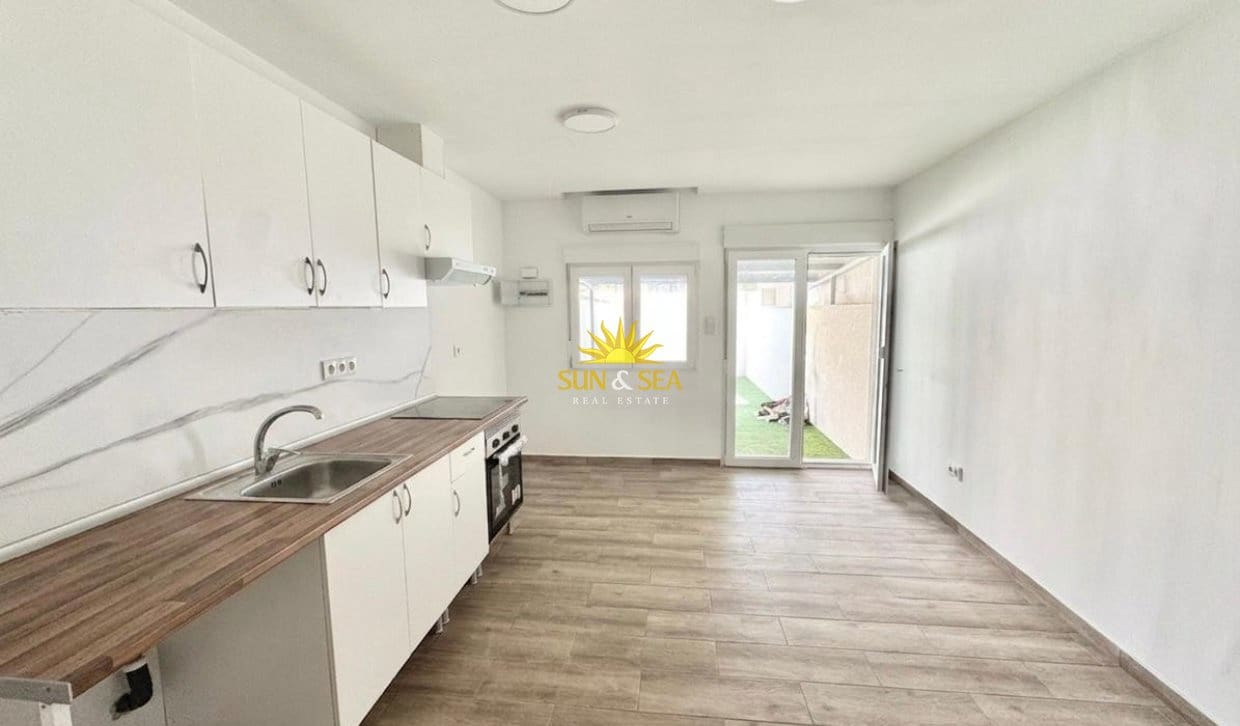Estudio de 1 habitación en Orihuela en alquiler - 500 € (Ref: 10021724)