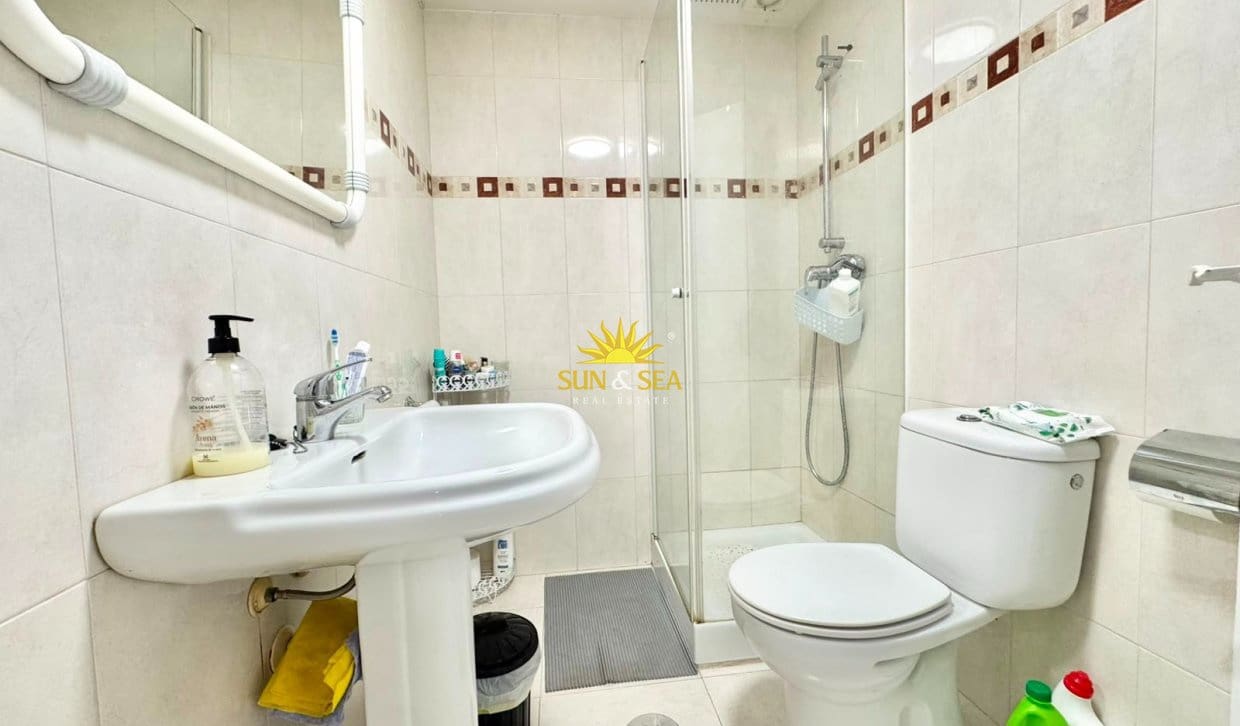 Apartamento de 1 habitación en Guardamar del Segura en alquiler vacacional - 500 € (Ref: 10021725)