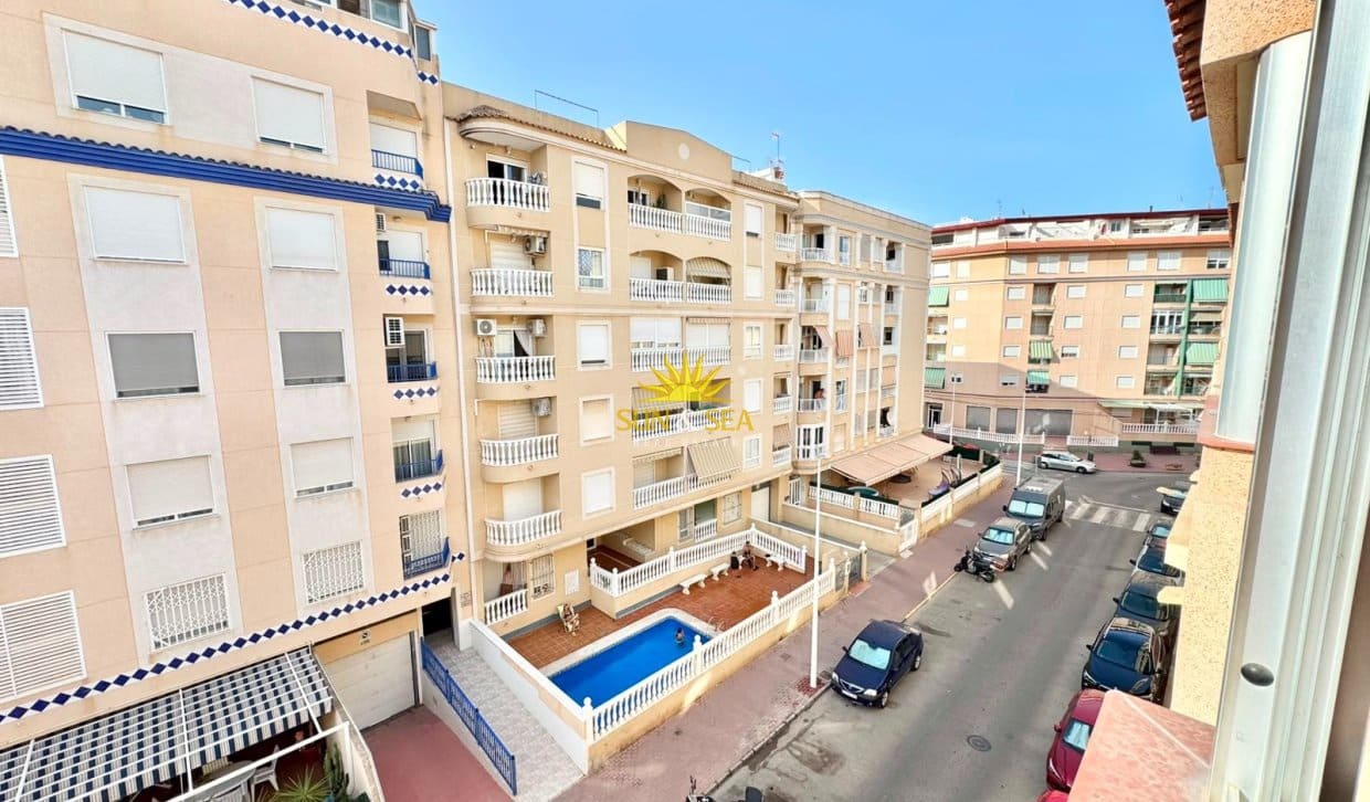 Apartamento de 1 habitación en Guardamar del Segura en alquiler vacacional - 500 € (Ref: 10021725)