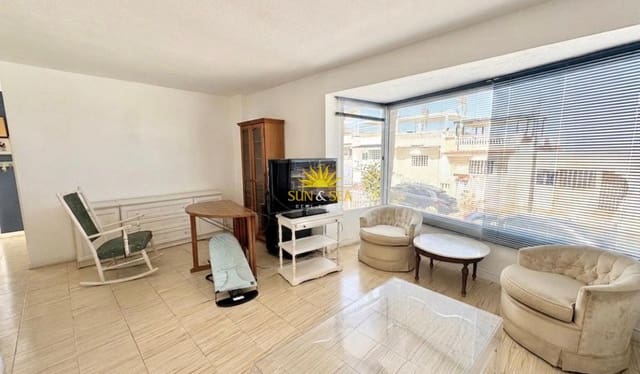 Chalet de 6 habitaciones en Cabo Cervera, Torrevieja en alquiler vacacional con garaje - 1.250 € (Ref: 10022955)