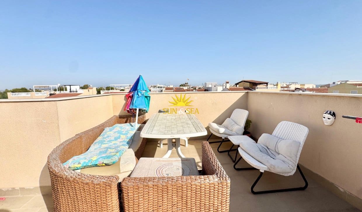 1 soveværelse Byhus til leje i Torrevieja - € 890 (Ref: 10023155)