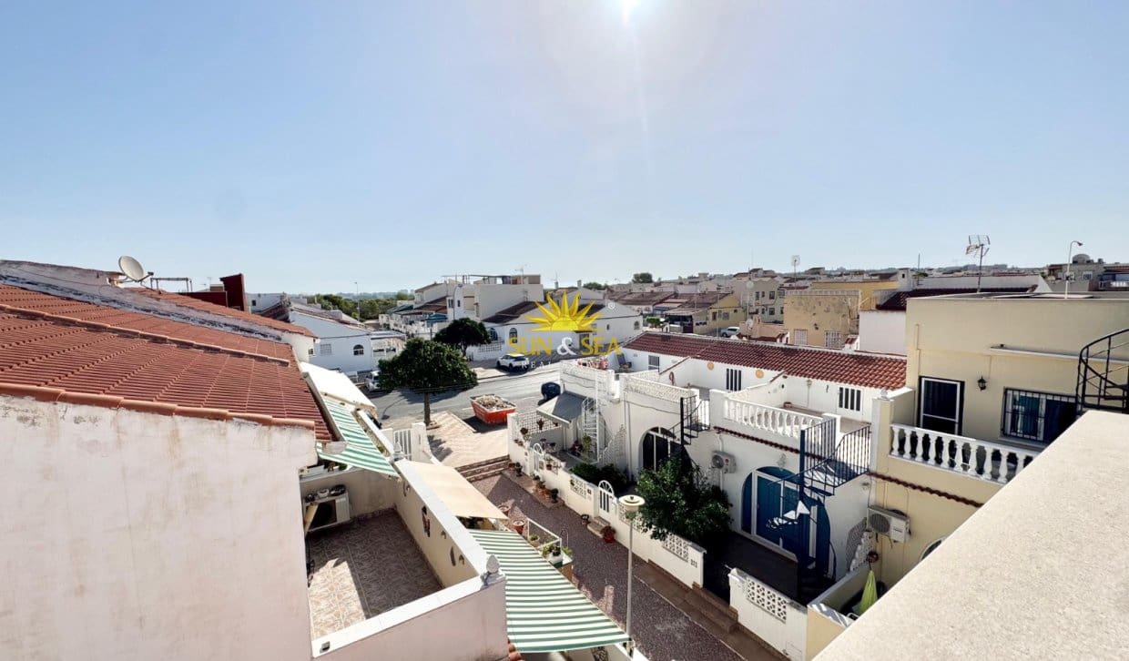1 soveværelse Byhus til leje i Torrevieja - € 890 (Ref: 10023155)
