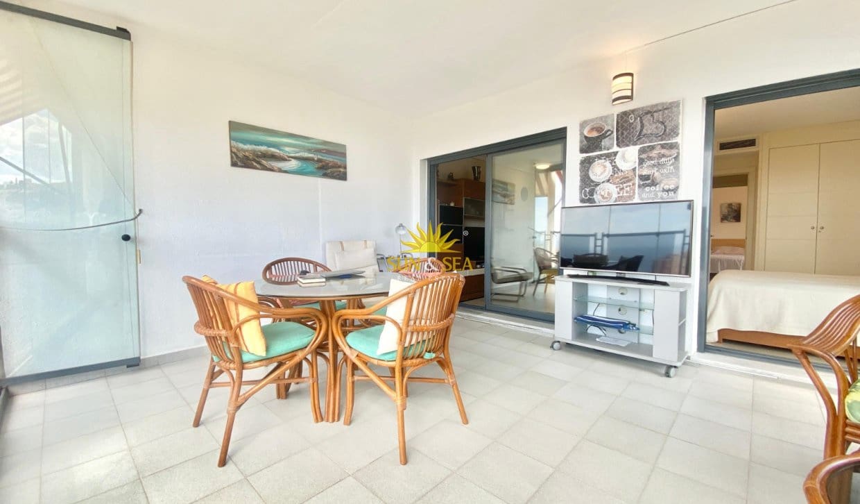 2 quarto Apartamento para arrendamento para férias em Benidorm com Garagem - 1 550 € (Ref: 10023157)