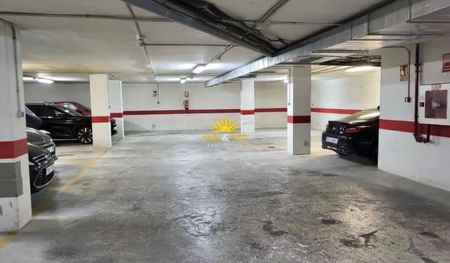Garasje til leie i Centro - Muelle Pesquero, Torrevieja - € 100 (Ref: 10023286)