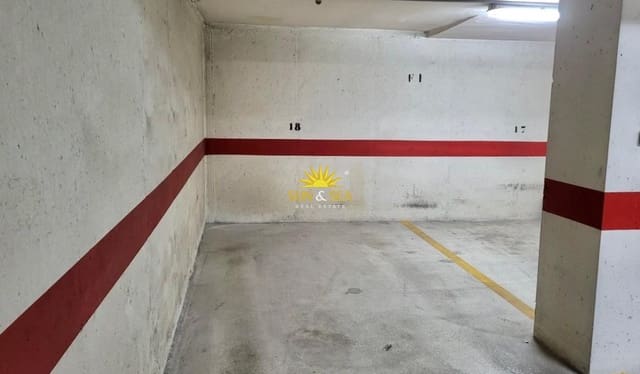 Garasje til leie i Centro - Muelle Pesquero, Torrevieja - € 100 (Ref: 10023286)