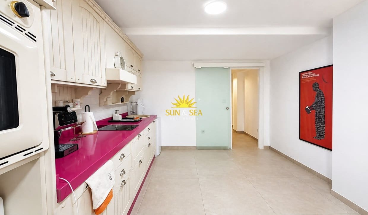 2 makuuhuone Huoneisto lomavuokrausta paikassa Torrevieja - 700 € (Ref: 10023365)