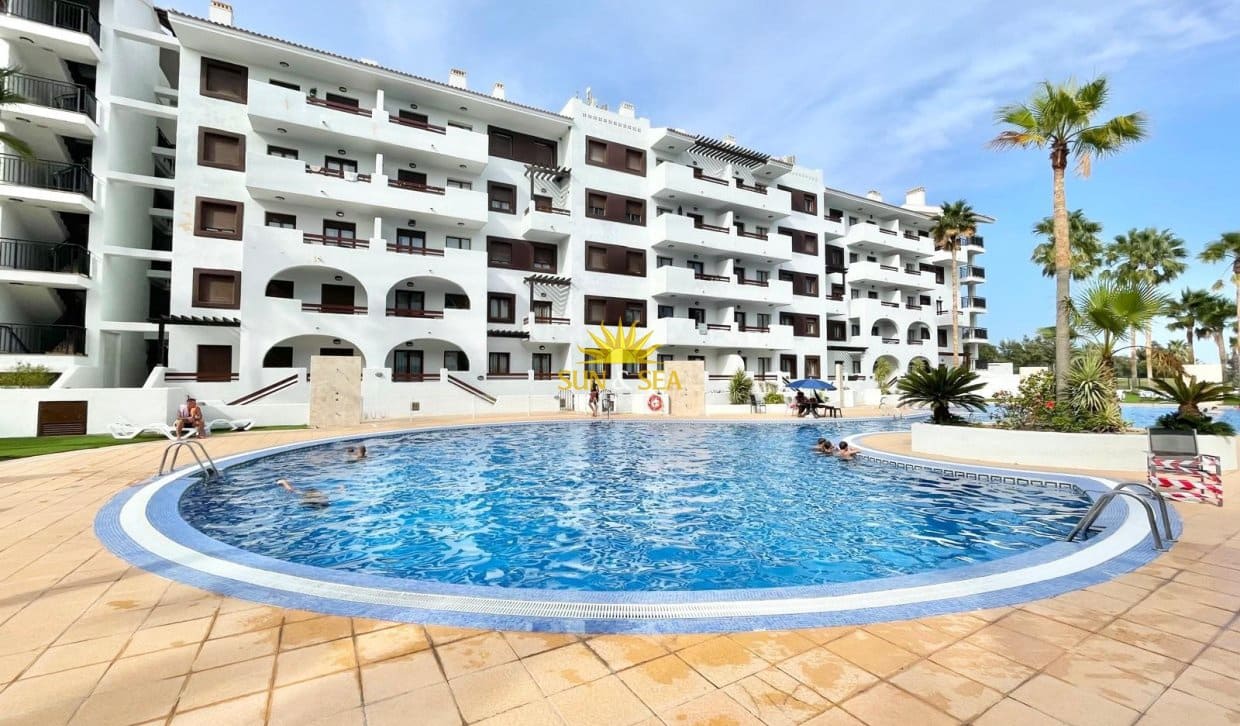 1 soveværelse Lejlighed til leje i Los Alcazares med swimmingpool - € 1.100 (Ref: 10024453)