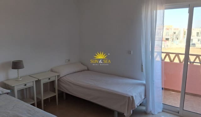 4 slaapkamer Huis te koop in Las Lomas de Rame - Bahía Bella, Los Alcázares met zwembad garage - € 239.000 (Ref: 10026002)