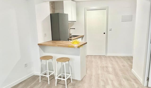 Appartement de 1 chambre à louer à El Campello - 950 € (Ref: 10026506)