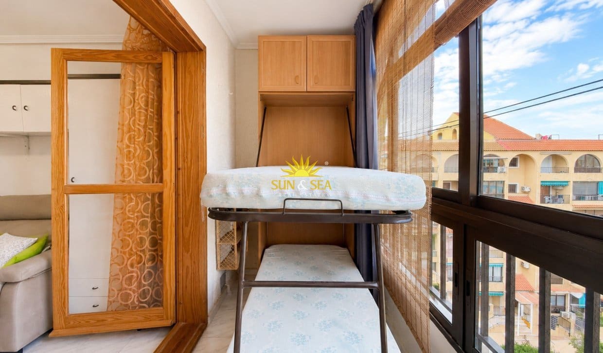1 bedroom Studio for rent in La Mata with pool - € 650 (Ref: 10026580)