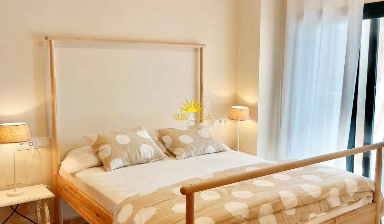 2 makuuhuone Huoneisto lomavuokrausta paikassa Fuente Alamo de Murcia mukana uima-altaan - 850 € (Ref: 10029538)