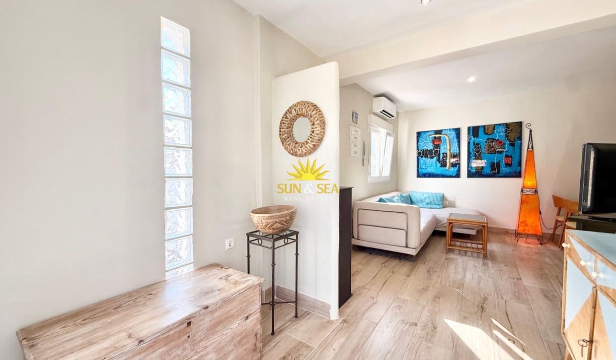 2 makuuhuone Omakotitalo lomavuokrausta paikassa Orihuela Costa - 700 € (Ref: 10029610)