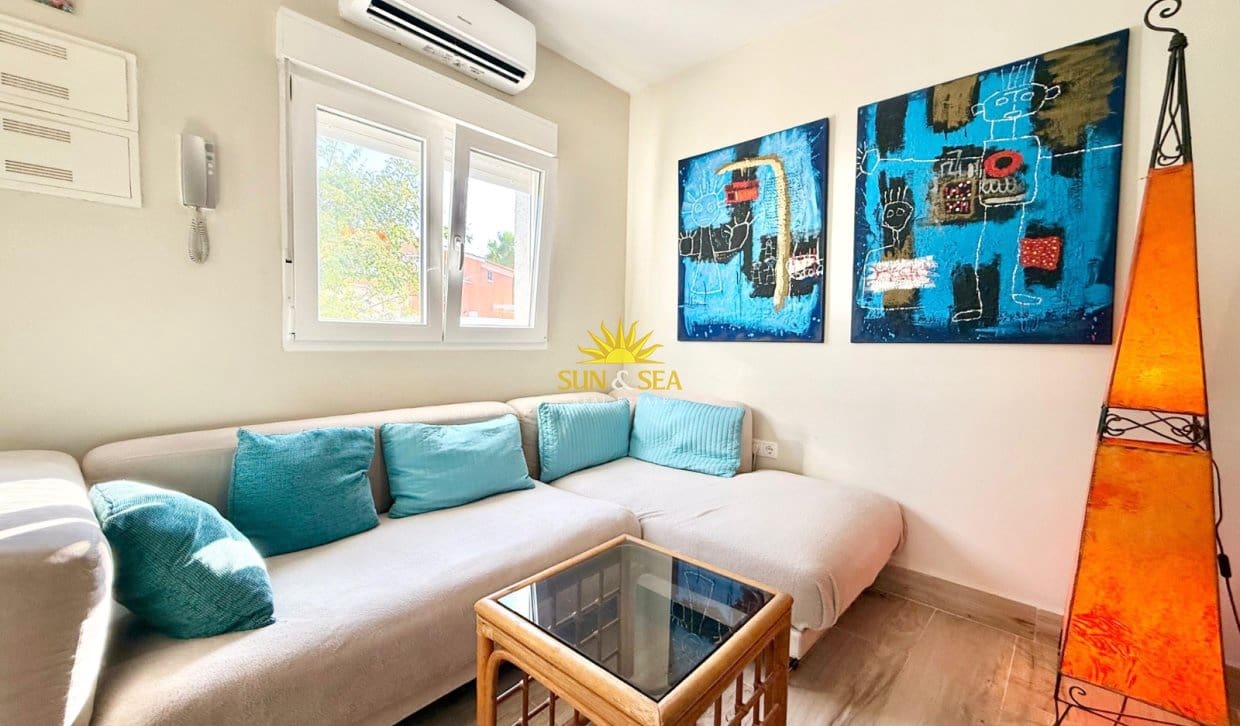 2 makuuhuone Omakotitalo lomavuokrausta paikassa Orihuela Costa - 700 € (Ref: 10029610)