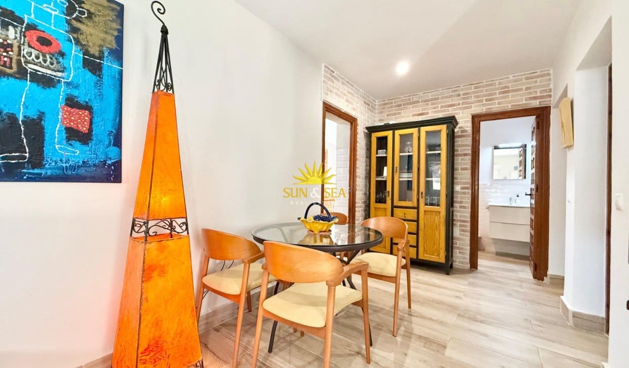 2 makuuhuone Omakotitalo lomavuokrausta paikassa Orihuela Costa - 700 € (Ref: 10029610)