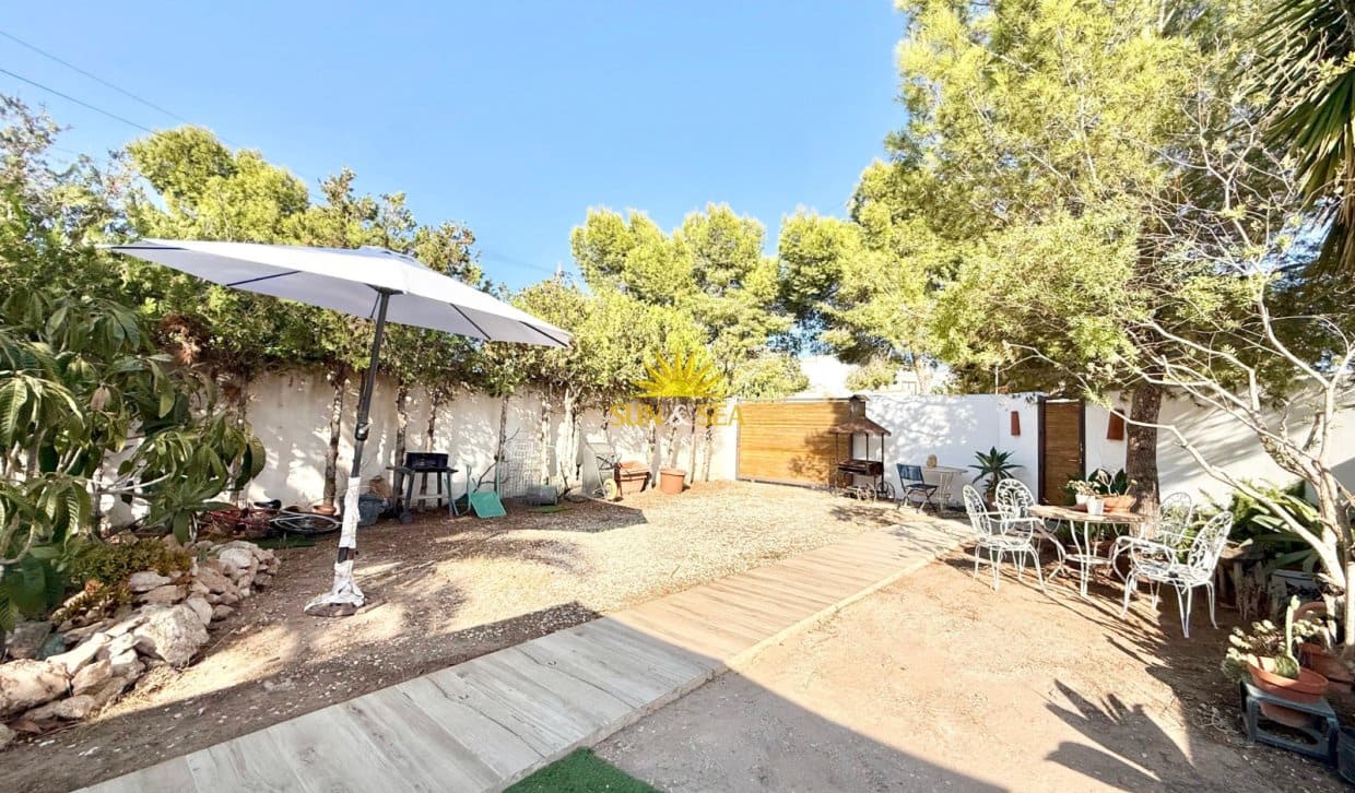 2 makuuhuone Omakotitalo lomavuokrausta paikassa Orihuela Costa - 700 € (Ref: 10029610)