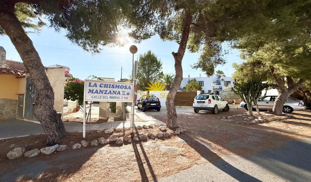 2 makuuhuone Omakotitalo lomavuokrausta paikassa Orihuela Costa - 700 € (Ref: 10029610)