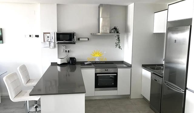 Apartamento de 2 habitaciones en Villamartin, Orihuela en alquiler vacacional con piscina - 1.250 € (Ref: 10029834)