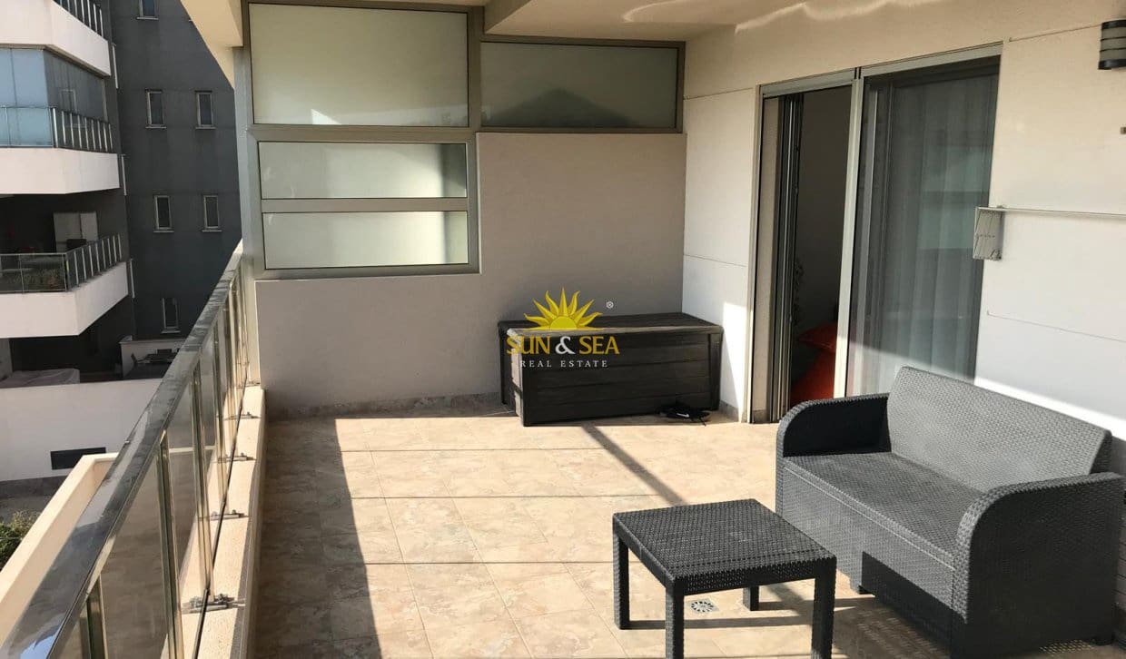 Apartamento de 2 habitaciones en Orihuela Costa en alquiler vacacional con piscina - 1.250 € (Ref: 10029834)