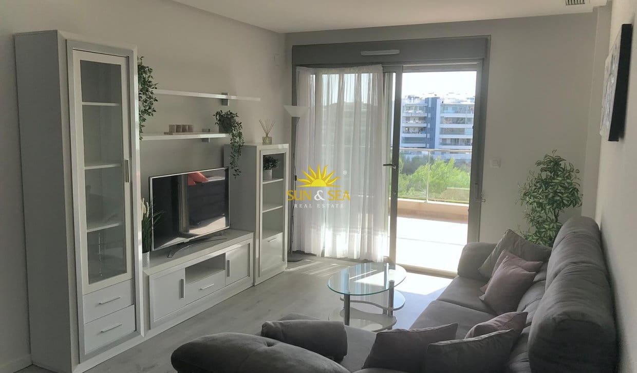 Apartamento de 2 habitaciones en Orihuela Costa en alquiler vacacional con piscina - 1.250 € (Ref: 10029834)