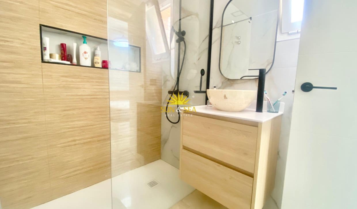 2 camera da letto Appartamento da affittare in Benidorm con piscina garage - 1.250 € (Rif: 10031024)