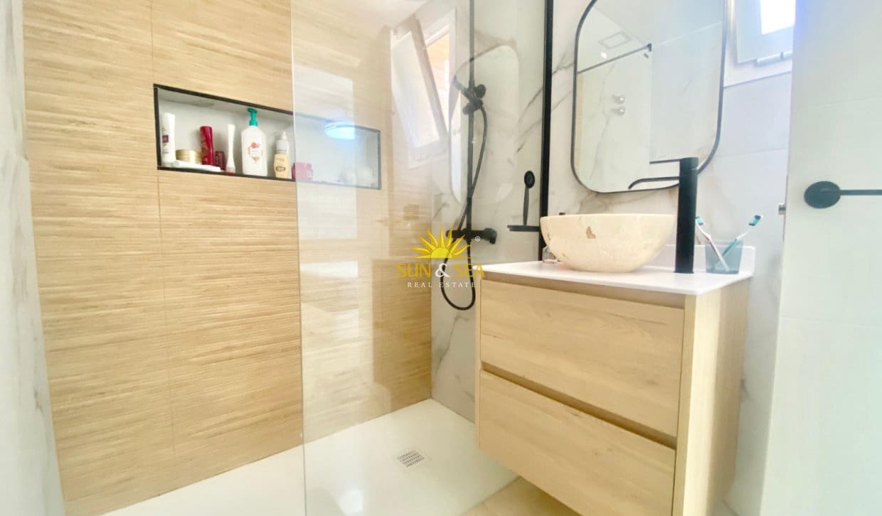 2 camera da letto Appartamento da affittare in Benidorm con piscina garage - 1.250 € (Rif: 10031024)