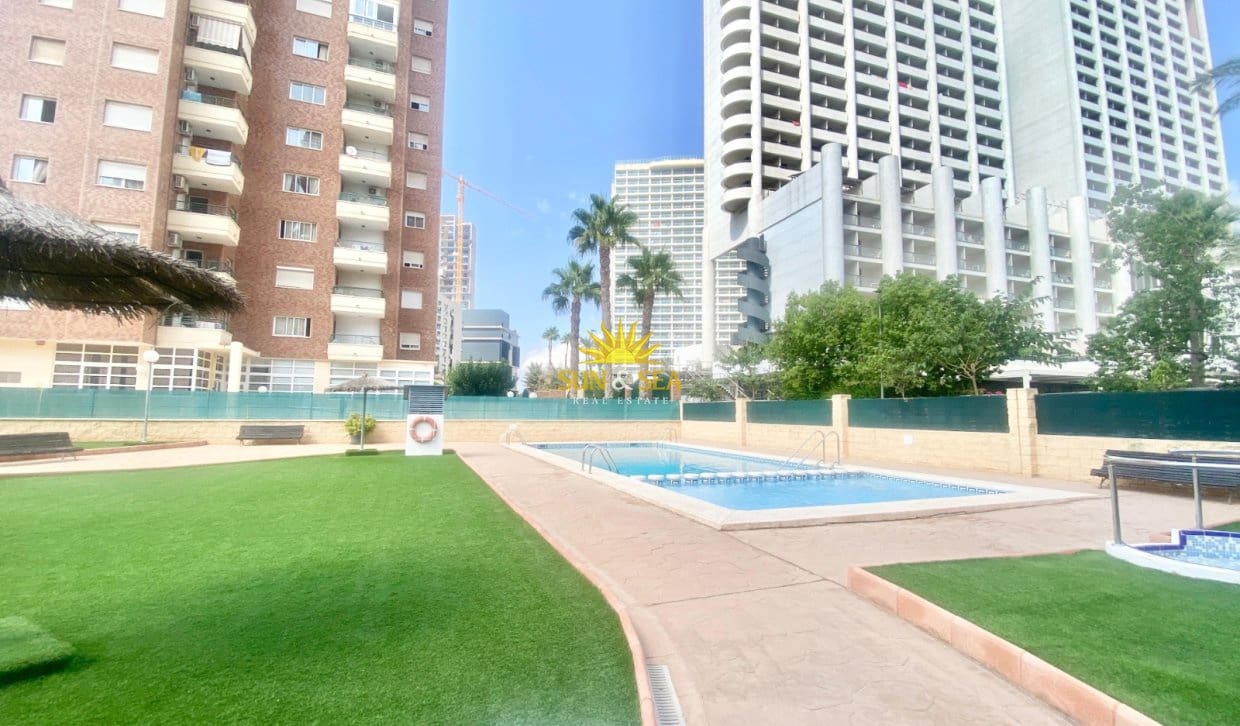 2 camera da letto Appartamento da affittare in Benidorm con piscina garage - 1.250 € (Rif: 10031024)