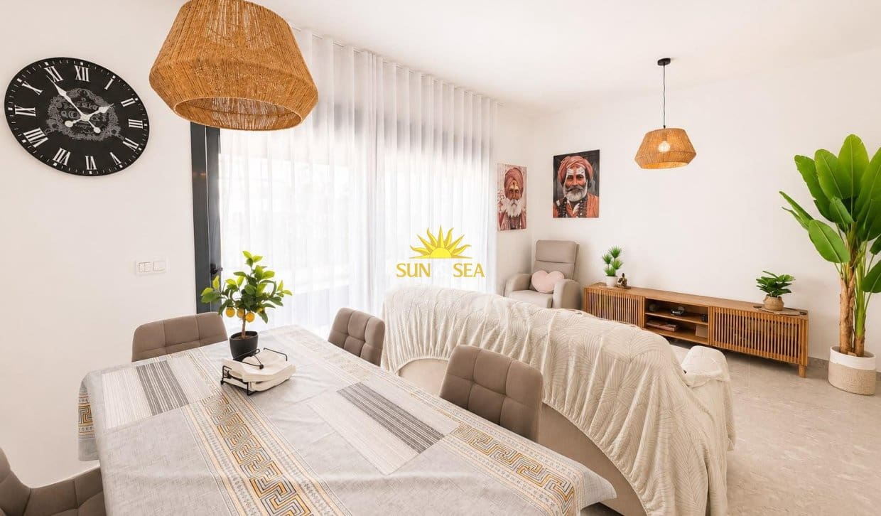 Casa de 3 habitaciones en Los Balcones en venta con piscina - 369.990 € (Ref: 10031261)