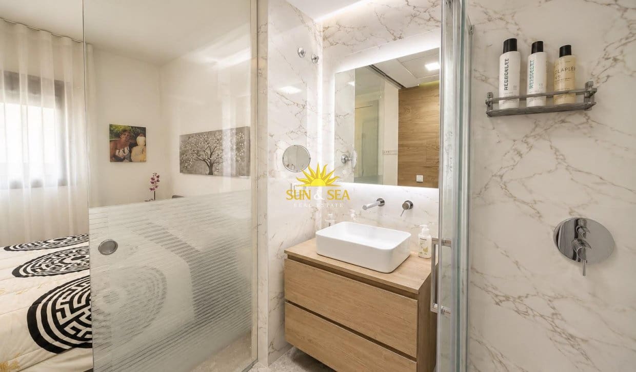 Casa de 3 habitaciones en Los Balcones en venta con piscina - 369.990 € (Ref: 10031261)