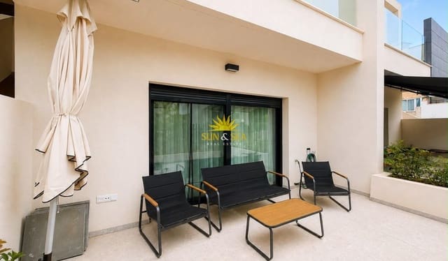 Casa de 3 habitaciones en Los Balcones en venta con piscina - 369.990 € (Ref: 10031261)