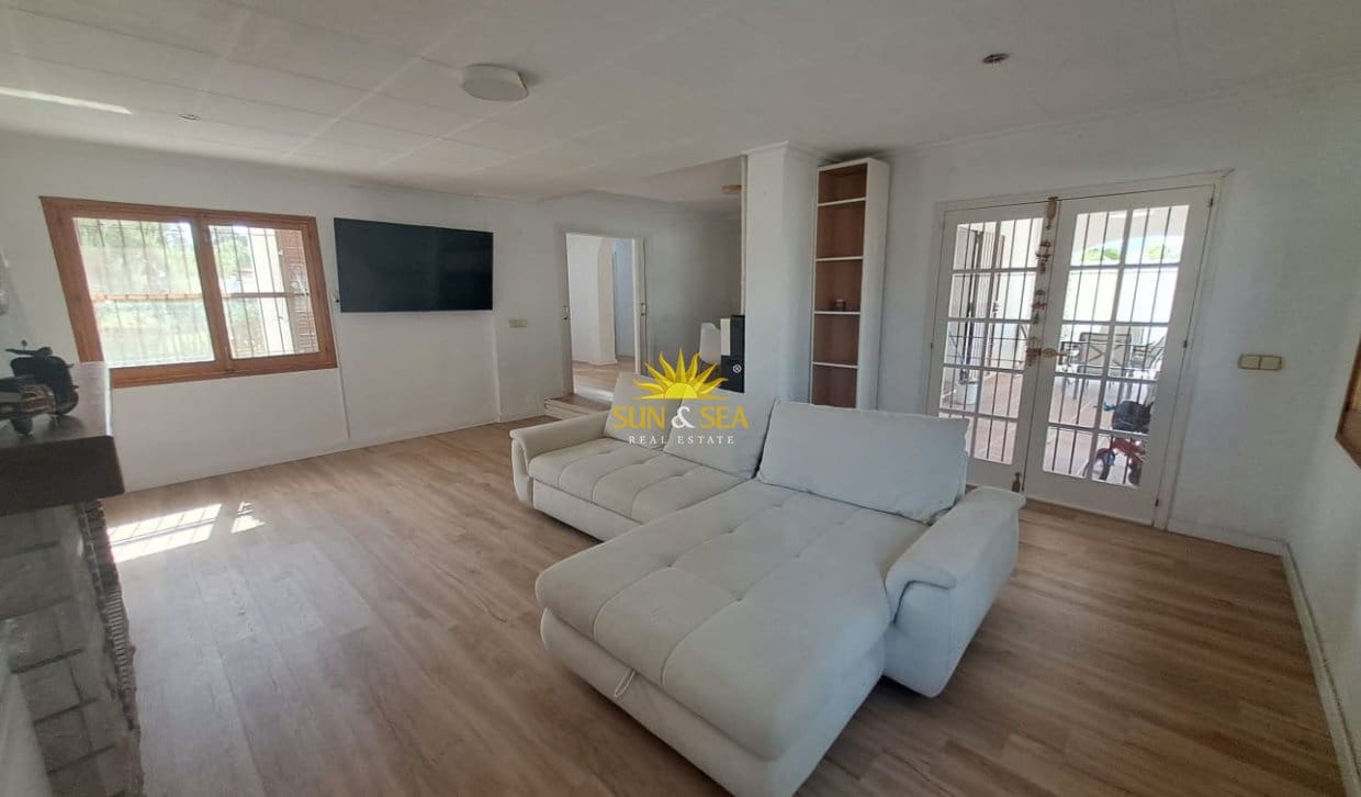 3 makuuhuone Huvila lomavuokrausta paikassa Muchamiel / Mutxamel mukana uima-altaan - 2 300 € (Ref: 10032504)