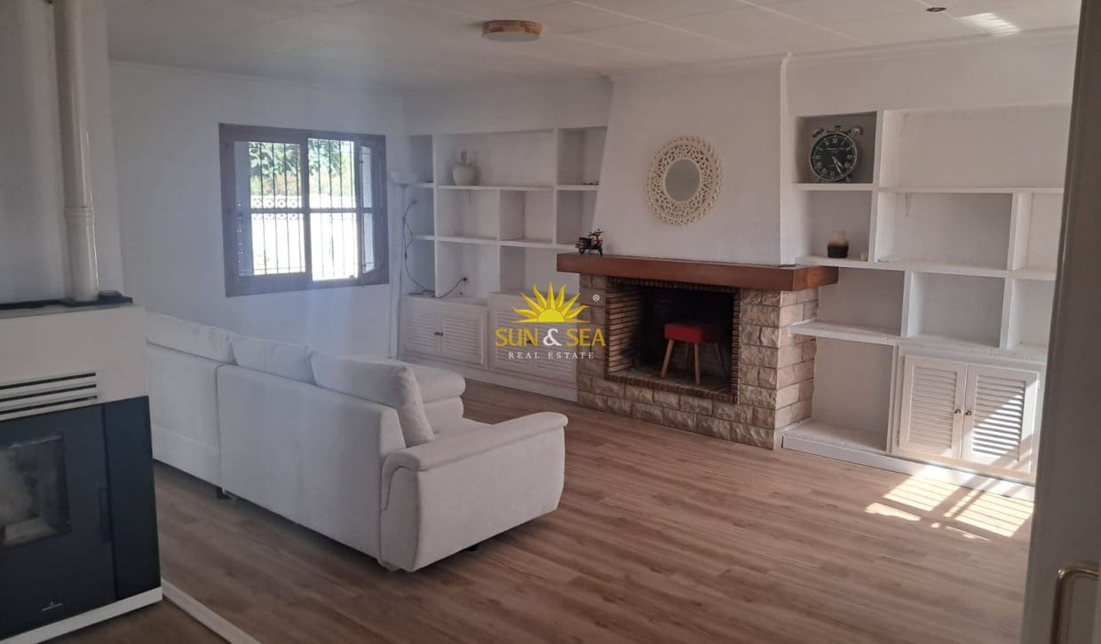 3 makuuhuone Huvila lomavuokrausta paikassa Muchamiel / Mutxamel mukana uima-altaan - 2 300 € (Ref: 10032504)