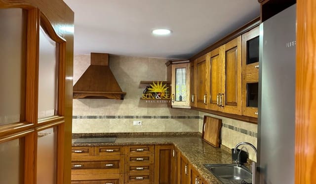 4 makuuhuone Huvila vuokrattavana paikassa Norte, Alicante kaupunki mukana uima-altaan - 2 350 € (Ref: 10032505)