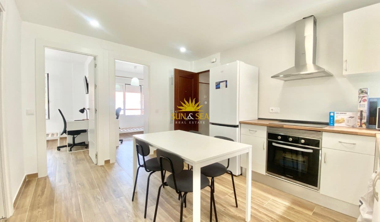 3 makuuhuone Huoneisto lomavuokrausta paikassa San Vicente / Sant Vicent del Raspeig - 1 150 € (Ref: 10032506)