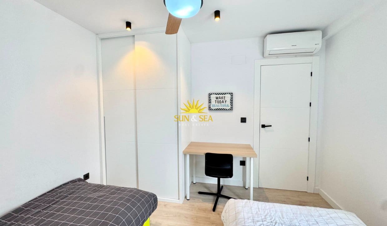 2 sypialnia Apartament do wynajęcia w Guardamar del Segura - 1 200 € (Ref: 10033175)