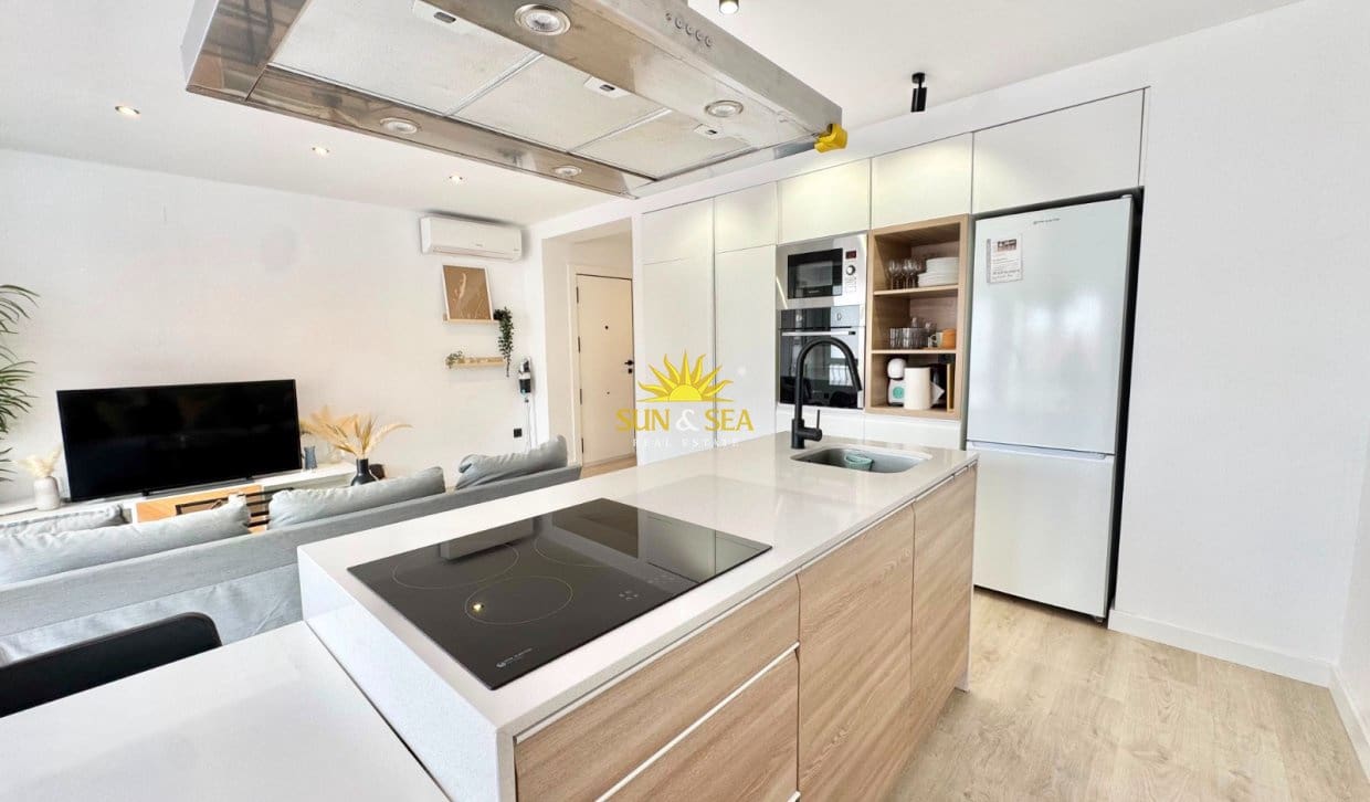 2 sypialnia Apartament do wynajęcia w Guardamar del Segura - 1 200 € (Ref: 10033175)