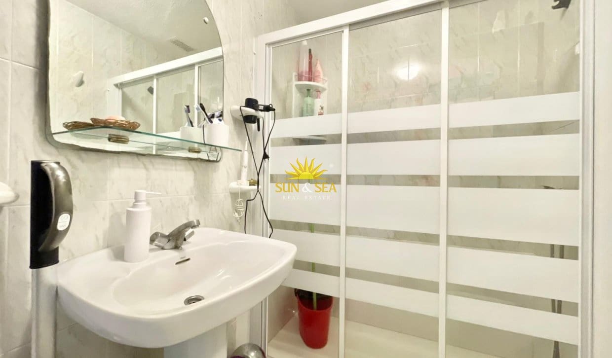2 slaapkamer Appartement te koop in Los Cuarteros met garage - € 123.000 (Ref: 10033176)