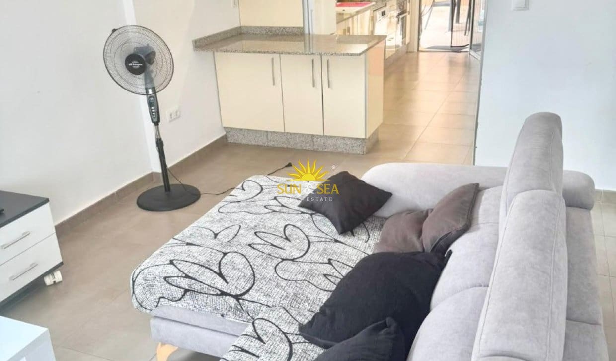 3 soverom Leilighet til salgs i El Campello med svømmebasseng - € 1 200 (Ref: 10033177)