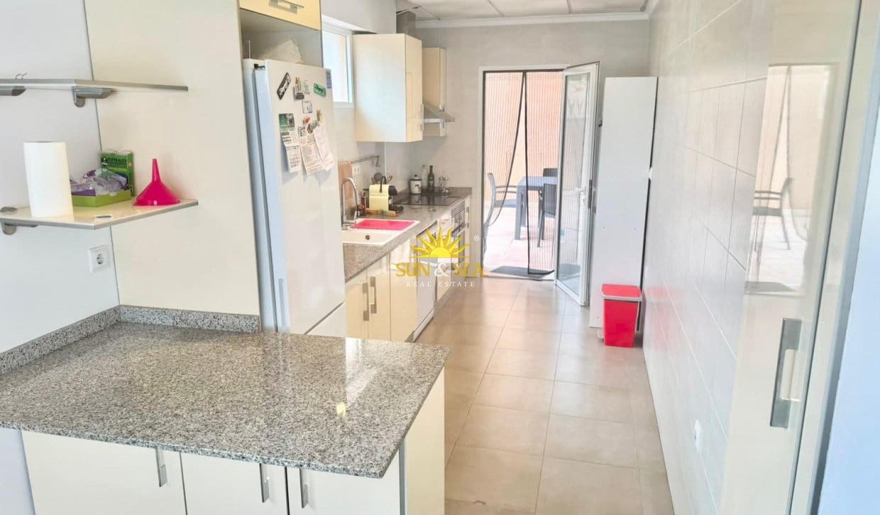 3 soverom Leilighet til salgs i El Campello med svømmebasseng - € 1 200 (Ref: 10033177)