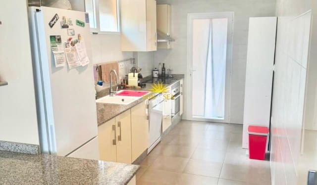 Appartement de 3 chambres de location de vacances à Playa de Muchavista, El Campello avec piscine - 1 200 € (Ref: 10033177)