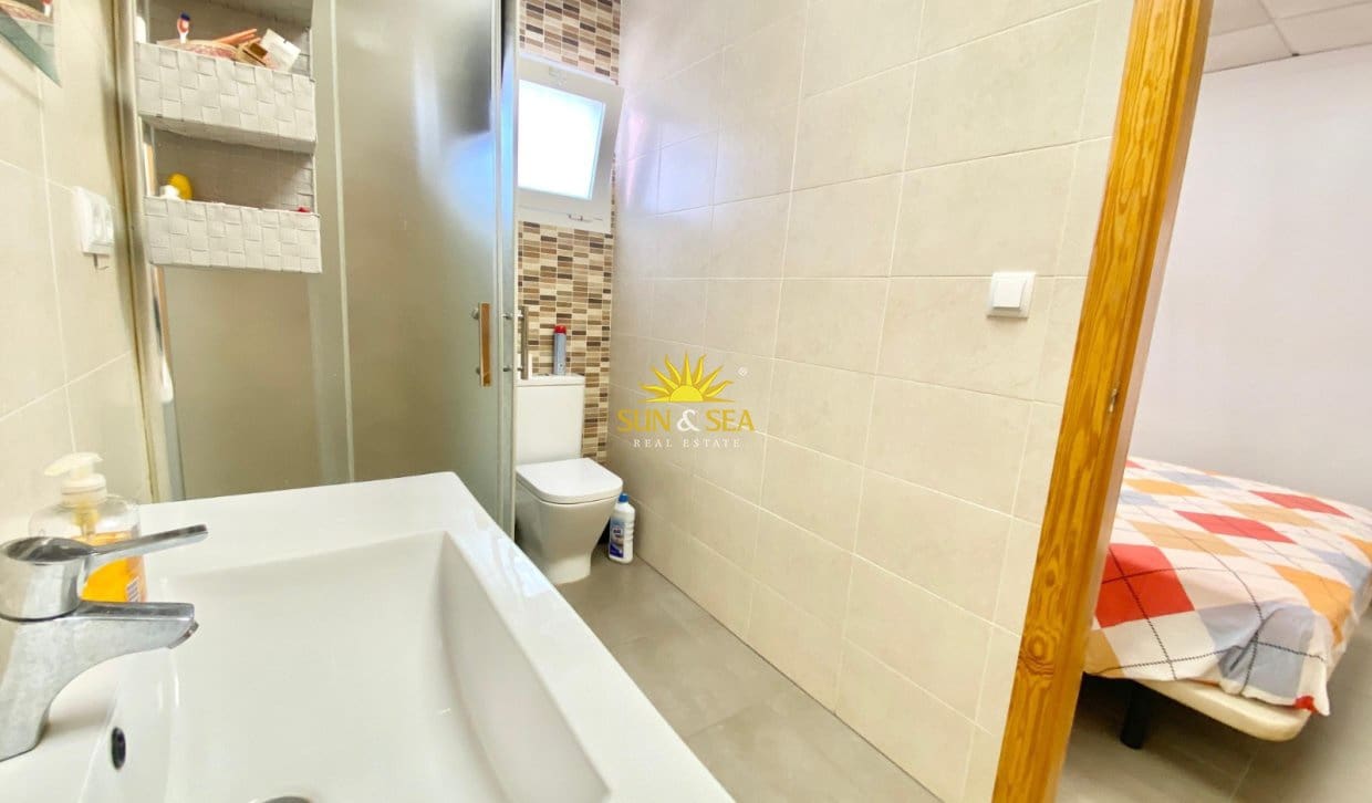 3 sovrum Lägenhet för semesterbostäder i El Campello med pool - 1 200 € (Ref: 10033177)