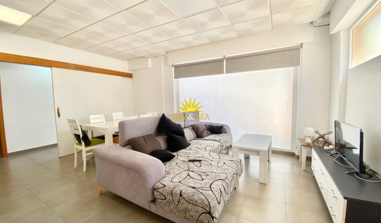 3 sovrum Lägenhet för semesterbostäder i El Campello med pool - 1 200 € (Ref: 10033177)
