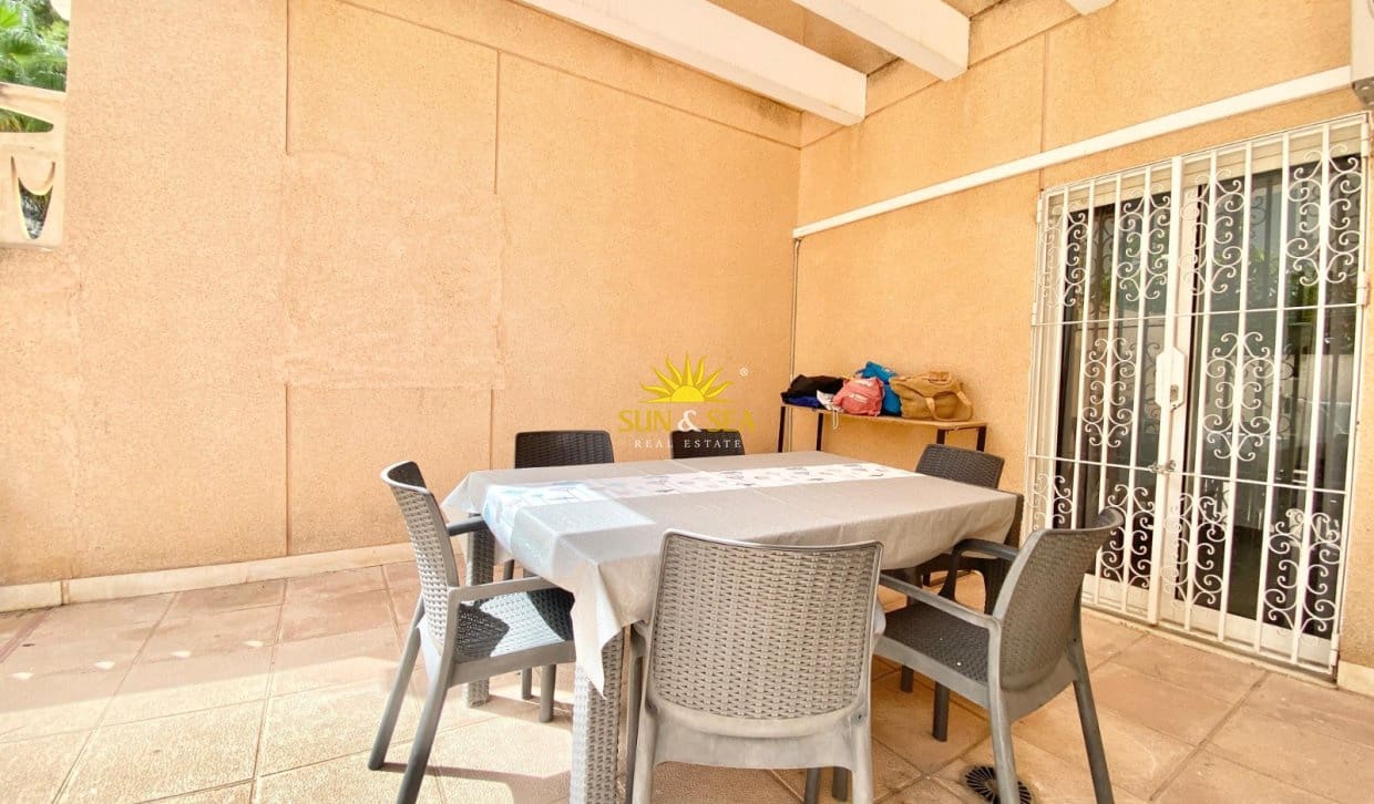 3 sovrum Lägenhet för semesterbostäder i El Campello med pool - 1 200 € (Ref: 10033177)