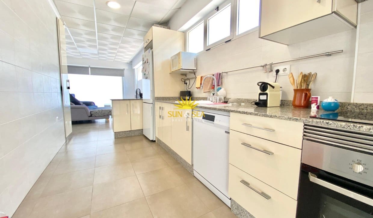 3 sovrum Lägenhet för semesterbostäder i El Campello med pool - 1 200 € (Ref: 10033177)