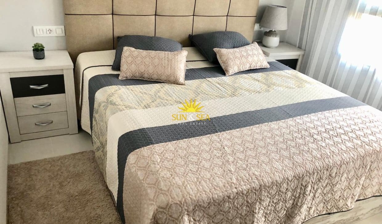 3 soverom Hus til leie i Pilar de la Horadada med svømmebasseng - € 1 350 (Ref: 10034332)