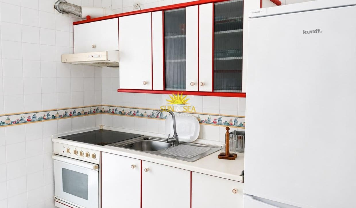 3 slaapkamer Appartement voor vakantieverhuur in Lo Pagan - € 950 (Ref: 10034333)